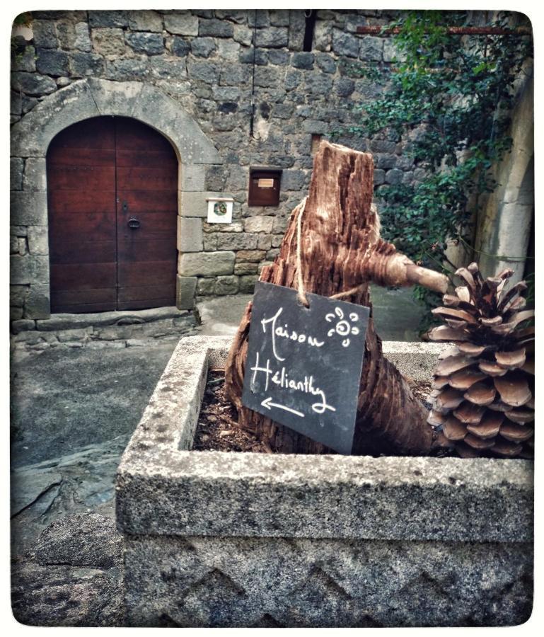 Oracines Du Calme Maison Helianthy Sanilhac  ภายนอก รูปภาพ