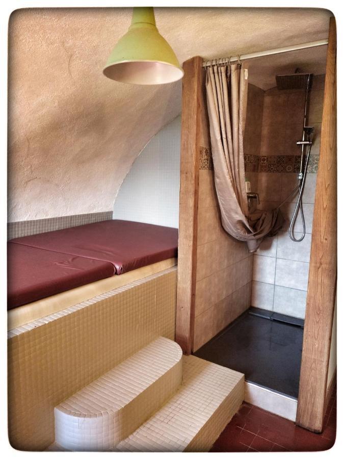 Oracines Du Calme Maison Helianthy Sanilhac  ภายนอก รูปภาพ